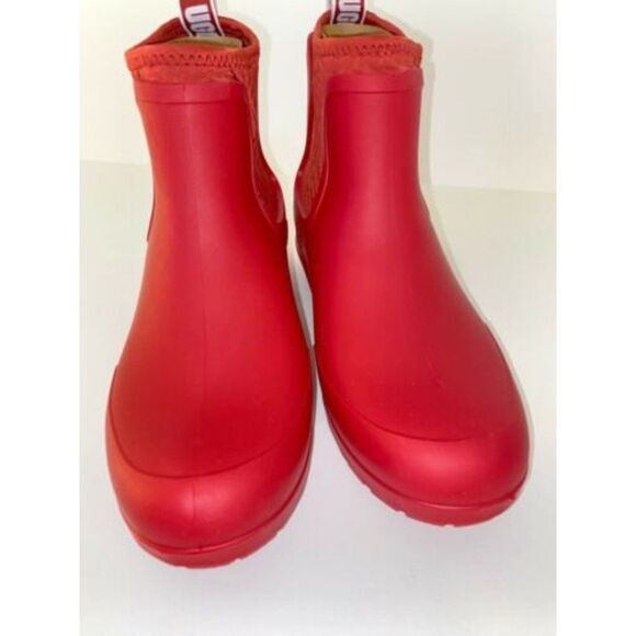 UGG Chevonne Womens Chelsea Rain Boots Red Size 7 Booties Ankle Short 38 - Picture 6 of 6